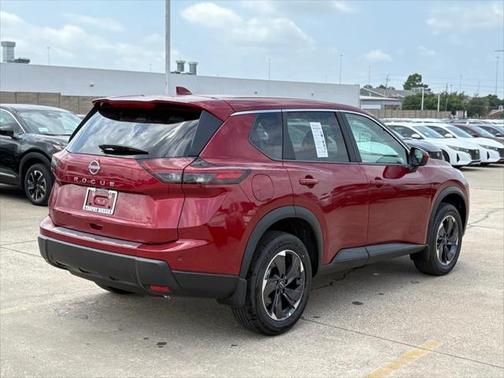 2025 Nissan Rogue SV