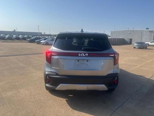 2024 Kia Seltos LX