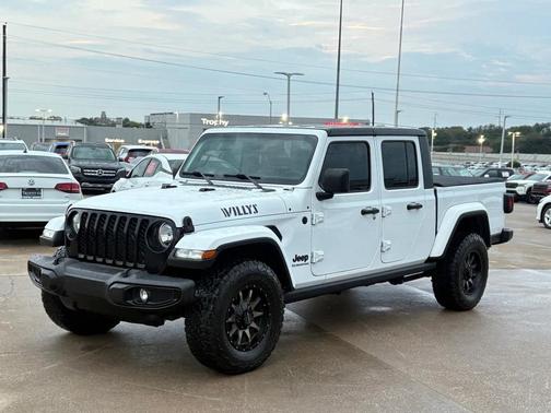 2021 Jeep Gladiator Sport