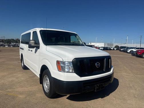2020 Nissan NV Passenger NV3500 HD S V6