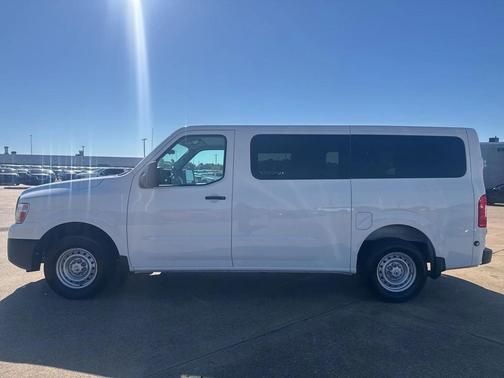 2020 Nissan NV Passenger NV3500 HD S V6