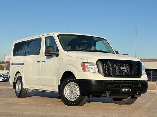 2020 Nissan NV Passenger NV3500 HD S V6