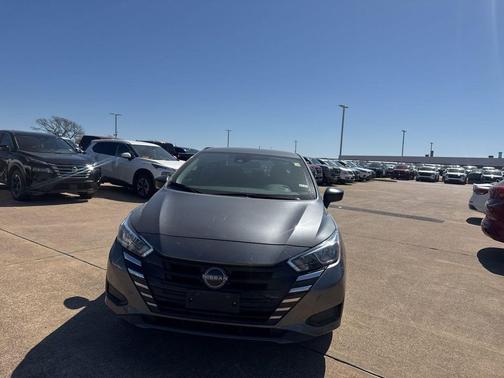 2024 Nissan Versa 1.6 S