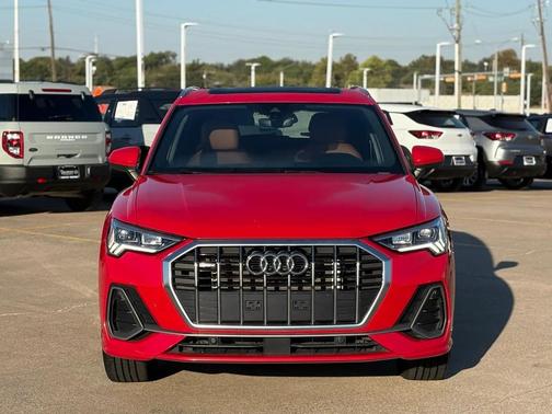 2023 Audi Q3 Premium 45 TFSI S line quattro Tiptronic