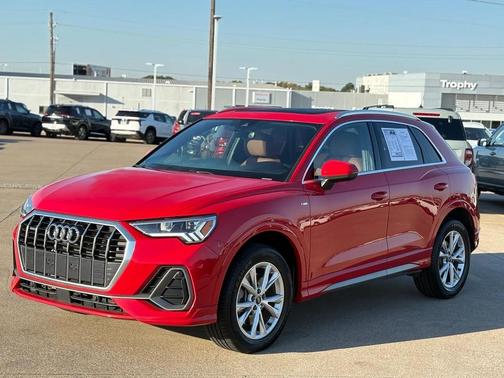 2023 Audi Q3 Premium 45 TFSI S line quattro Tiptronic