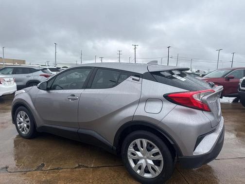 2019 Toyota C-HR LE