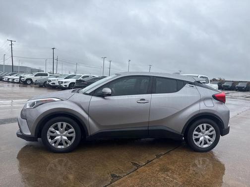 2019 Toyota C-HR LE