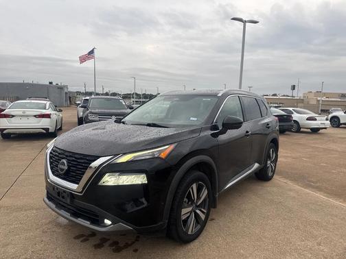 2022 Nissan Rogue SL