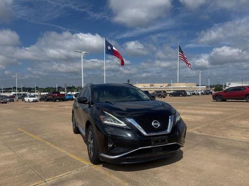 Magnetic Black Pearl 2021 Nissan Murano SV FWD