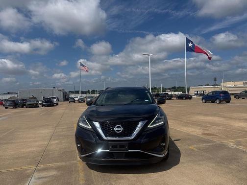 Magnetic Black Pearl 2021 Nissan Murano SV FWD