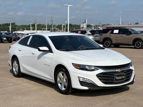 2022 Chevrolet Malibu FWD LT