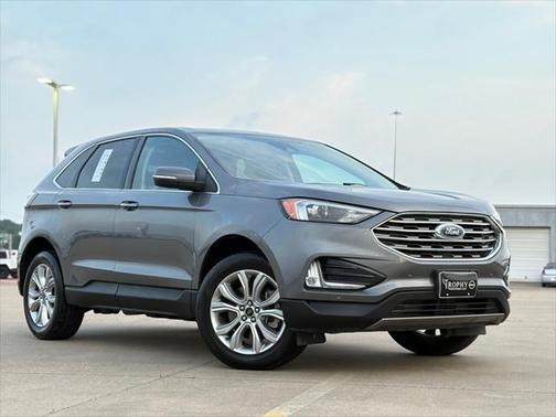 2023 Ford Edge Titanium