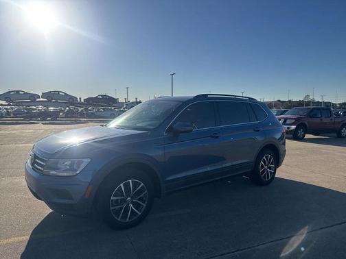 2019 Volkswagen Tiguan 2.0T SE