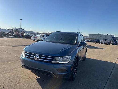 2019 Volkswagen Tiguan 2.0T SE