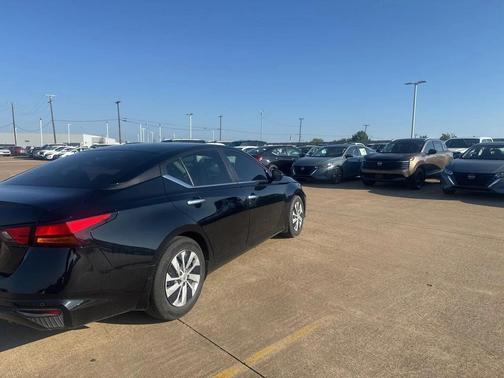 2024 Nissan Altima S FWD