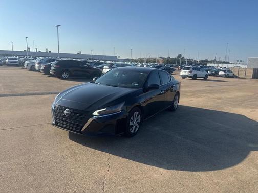 2024 Nissan Altima S FWD