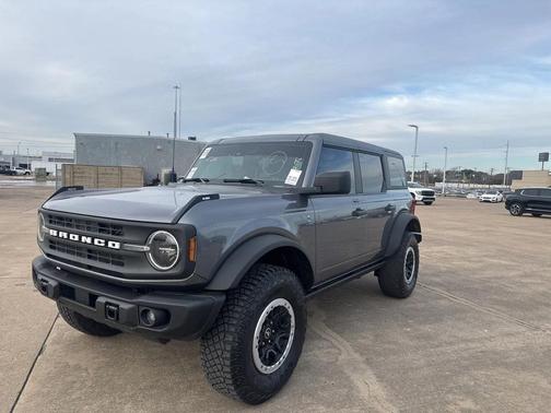 2023 Ford Bronco Black Diamond