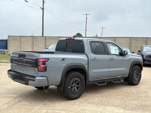 2025 Nissan Frontier PRO-X