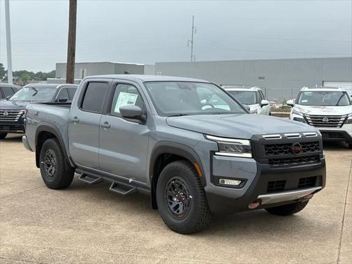 2025 Nissan Frontier PRO-X