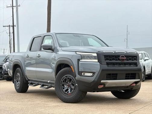 2025 Nissan Frontier PRO-X