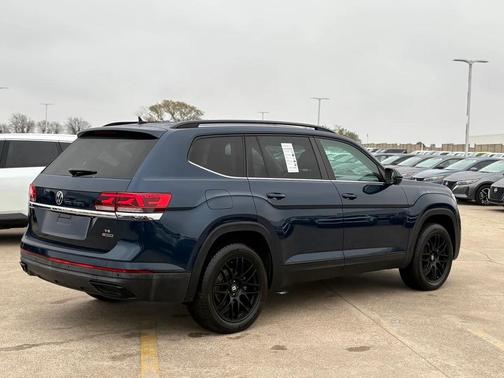 2021 Volkswagen Atlas 3.6L SE w/Technology