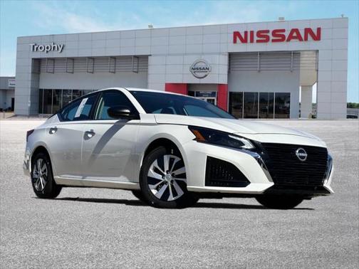 2025 Nissan Altima S FWD