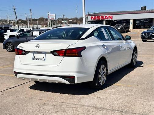 2025 Nissan Altima S FWD