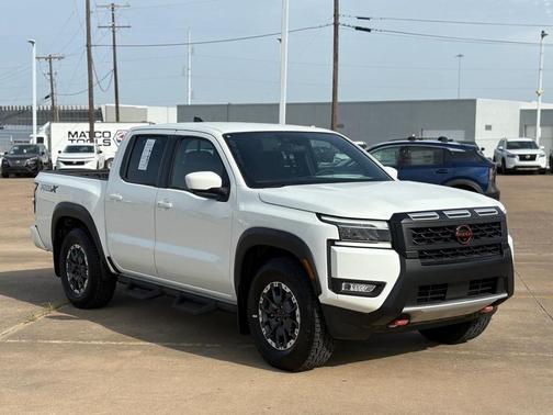 2025 Nissan Frontier PRO-X