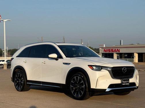 2024 Mazda CX-90 PHEV Premium Plus
