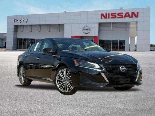 2025 Nissan Altima SL FWD