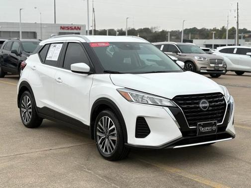 2024 Nissan Kicks SV