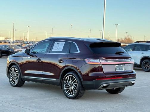 2020 Lincoln Nautilus Reserve