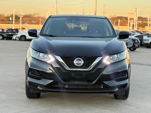2020 Nissan Rogue Sport S