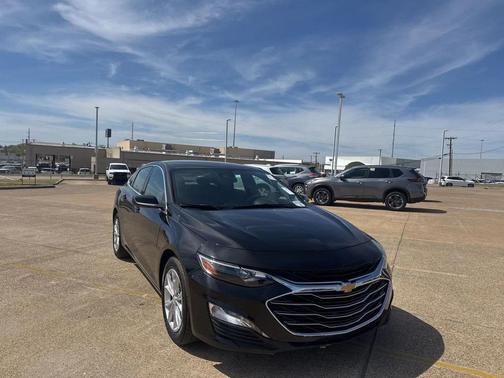 2025 Chevrolet Malibu FWD 1LT