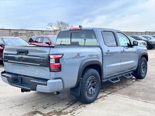 2025 Nissan Frontier PRO-X