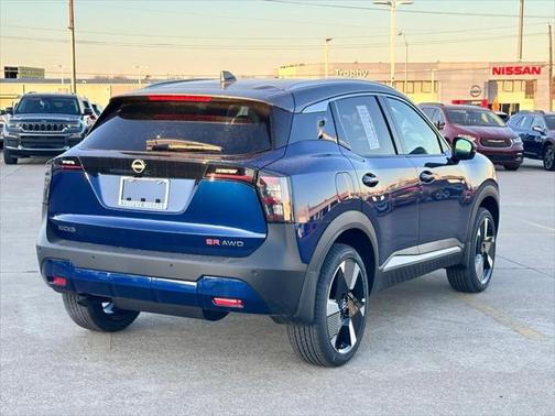 2025 Nissan Kicks SR