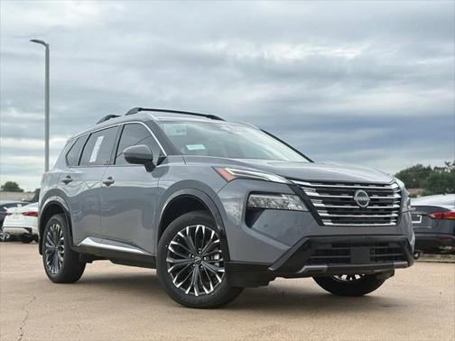 2025 Nissan Rogue Platinum