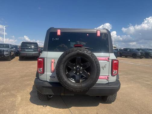 2024 Ford Bronco Black Diamond