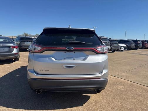 2015 Ford Edge SE