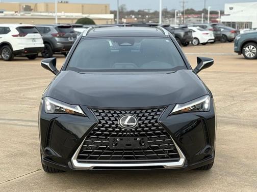 2025 Lexus UX 300h Base