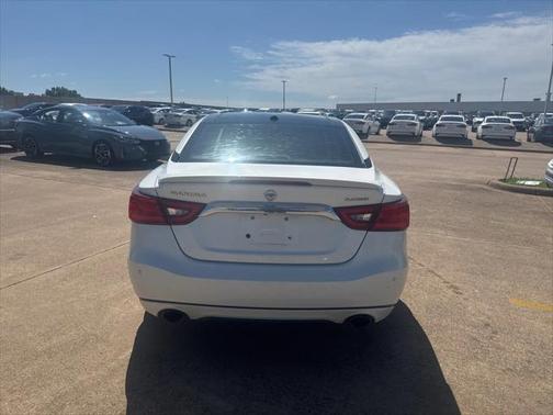 2017 Nissan Maxima 3.5 Platinum