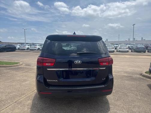 2019 Kia Sedona LX