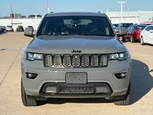 2020 Jeep Grand Cherokee Altitude