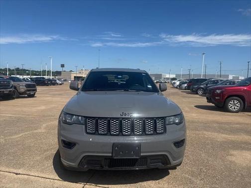 2020 Jeep Grand Cherokee Altitude