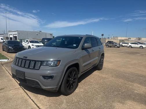 2020 Jeep Grand Cherokee Altitude