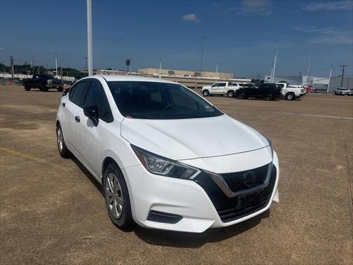 2021 Nissan Versa 1.6 S