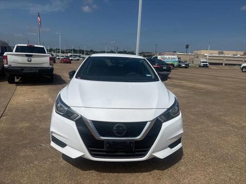 2021 Nissan Versa 1.6 S
