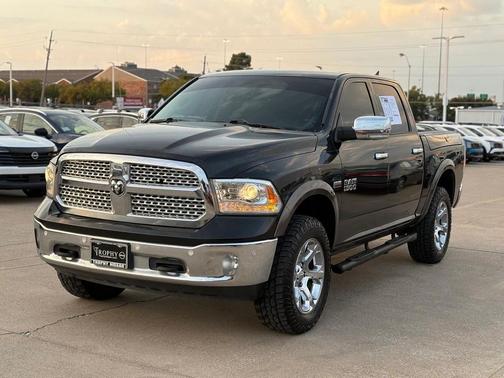 2017 RAM 1500 Laramie