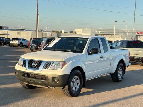 2021 Nissan Frontier S