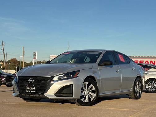 2024 Nissan Altima S FWD